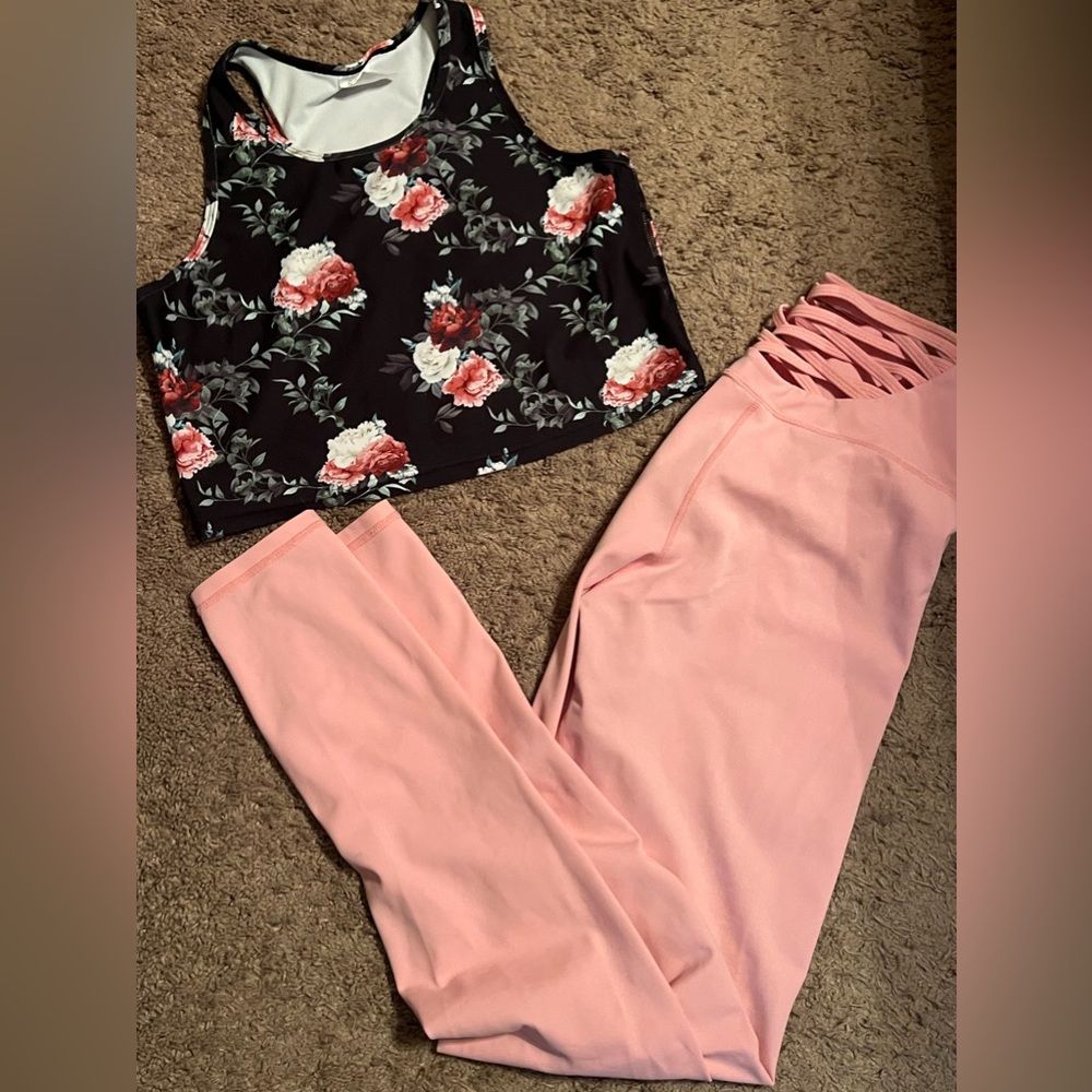 Fitbooty top and leggings